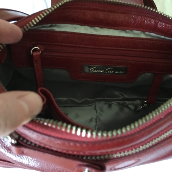 Beautiful Kenneth Cole red leather bag! - Picture 6 of 9